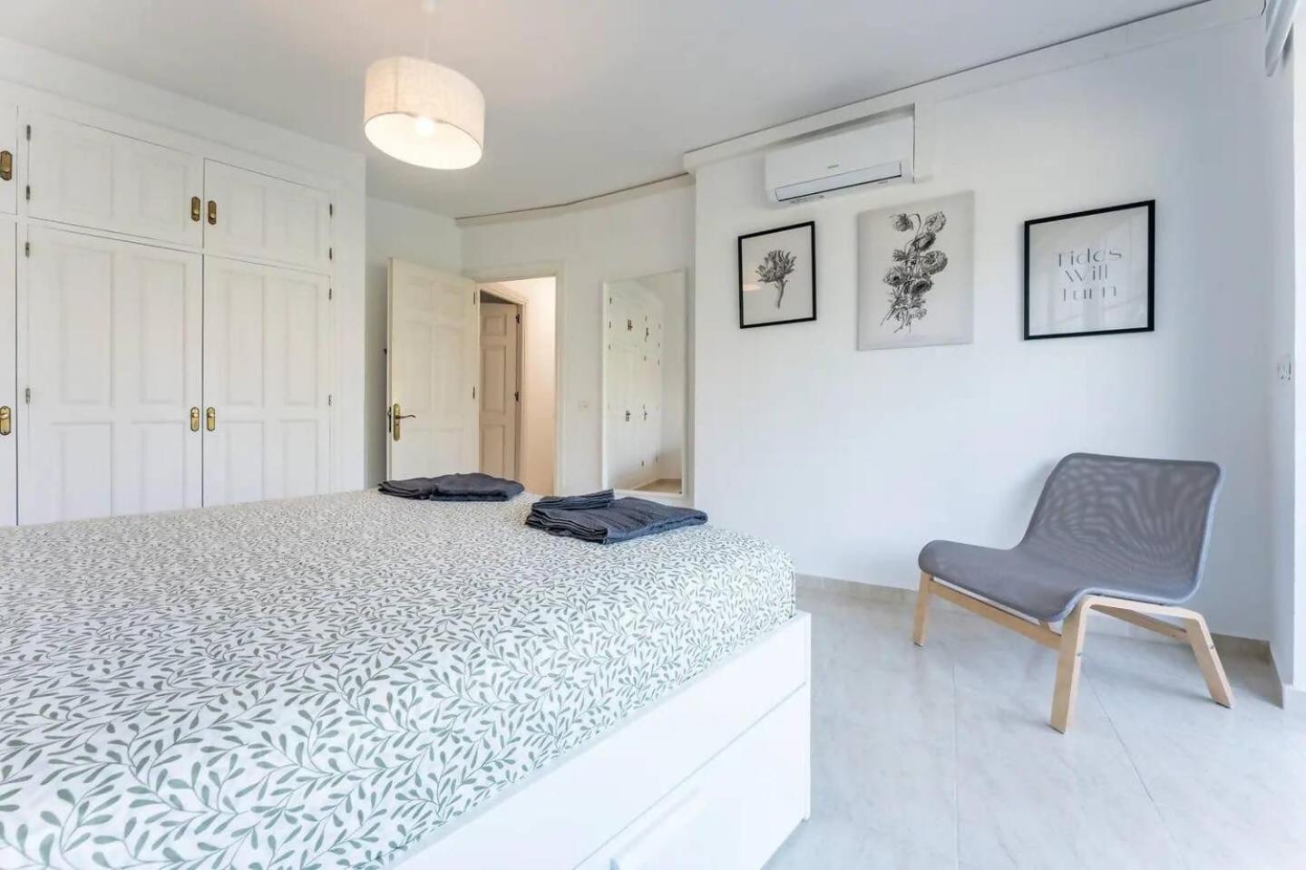 Cyv - Sea, Sun And Pool Combined Apartment Marbella