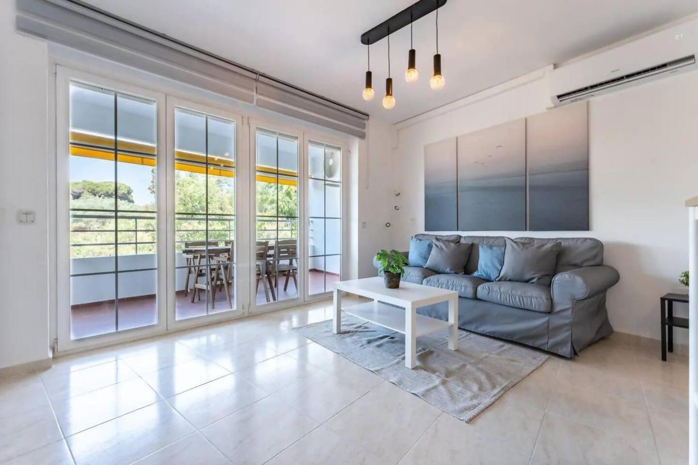 Cyv - Sea, Sun And Pool Combined Apartment *
